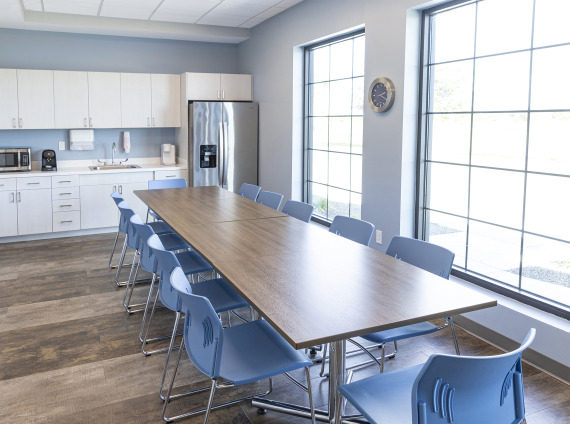 ABI projects Florida Retina